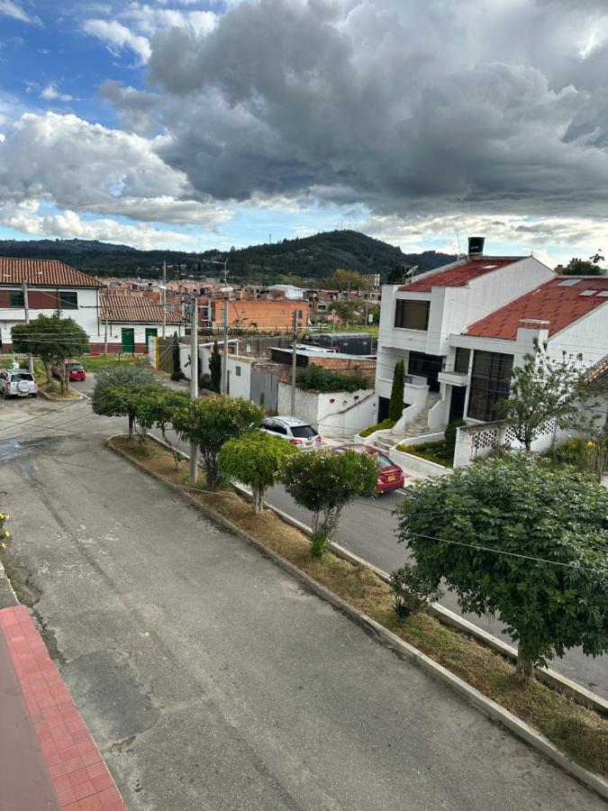 Hotel Rook Inn Пайпа Екстериор снимка
